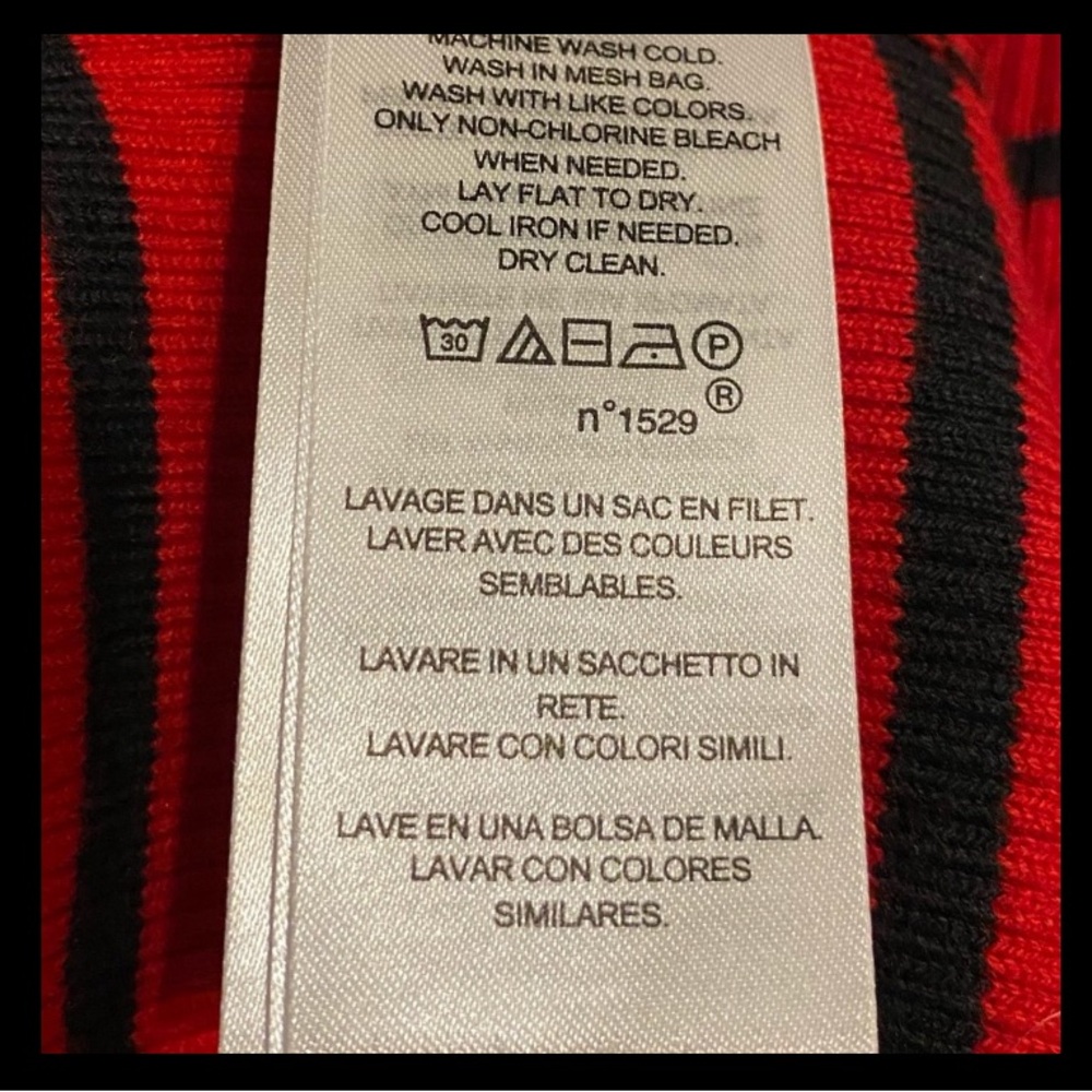 Lauren Ralph Lauren Sz L Red Turtleneck with Blue Stripes EUC, - Picture 6 of 6